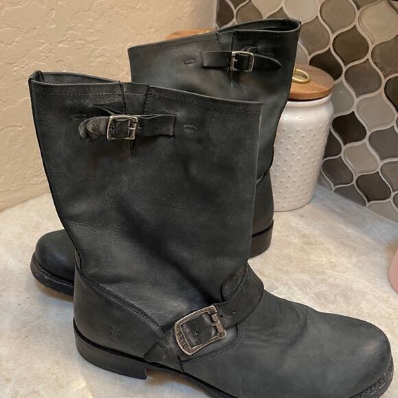 Frye Veronica distressed black Boots Sz 40 - Picture 1 of 10